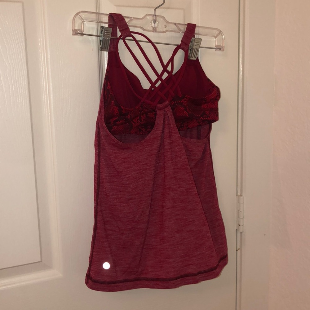 red bra/tank top